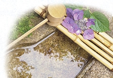 天然水がつくる“一瞬の涼”