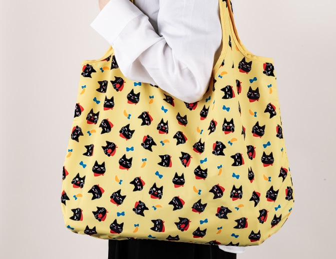 東京ばな奈ぶにゃんこ エコバッグ 1個: パクとモグ | HANEDA Shopping