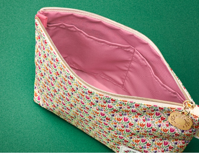 �q�`���[���b�v���[�Y�r�̖��͂��y���߂�